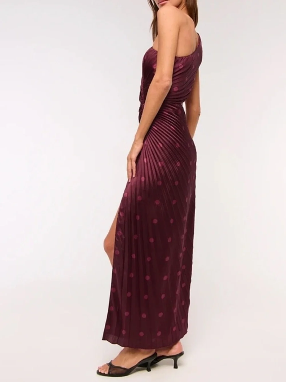 Abercrombie & Fitch Sz M The Giselle Pleated One-Shoulder Cutout Maxi Dress NWOT